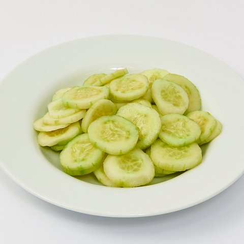 Gurken geschält Scheiben 3mm 1kg