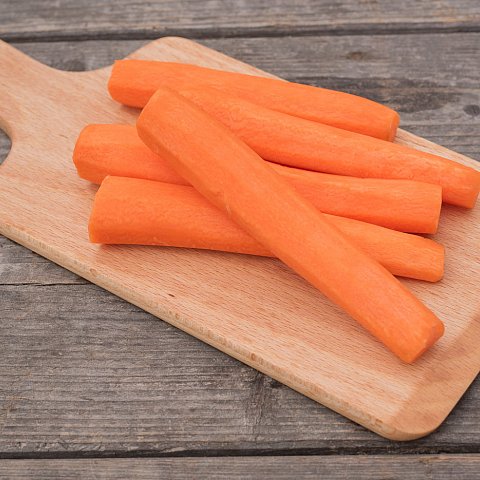 Karotten ganz geschält 5kg